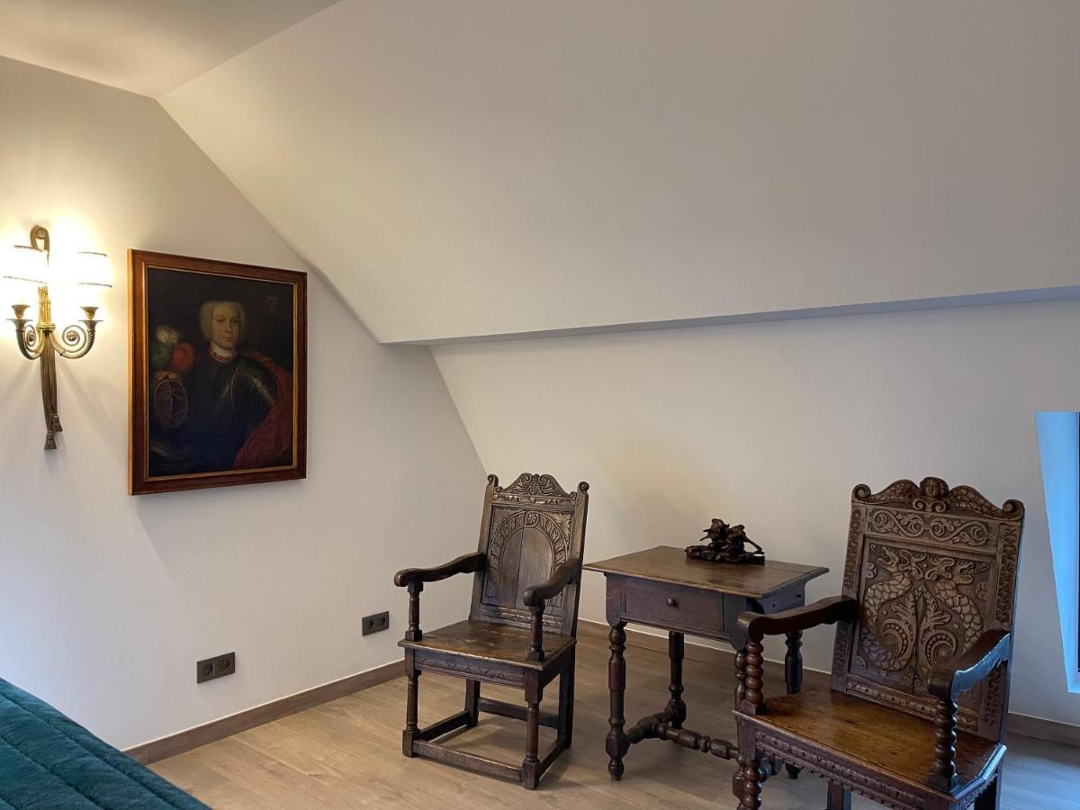 Les Confidences De Messire Sanglier, Stylished Guest Houses Beauraing Exterior foto