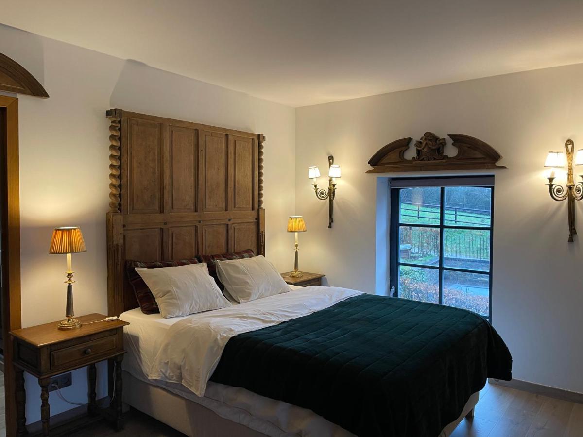 Les Confidences De Messire Sanglier, Stylished Guest Houses Beauraing Exterior foto