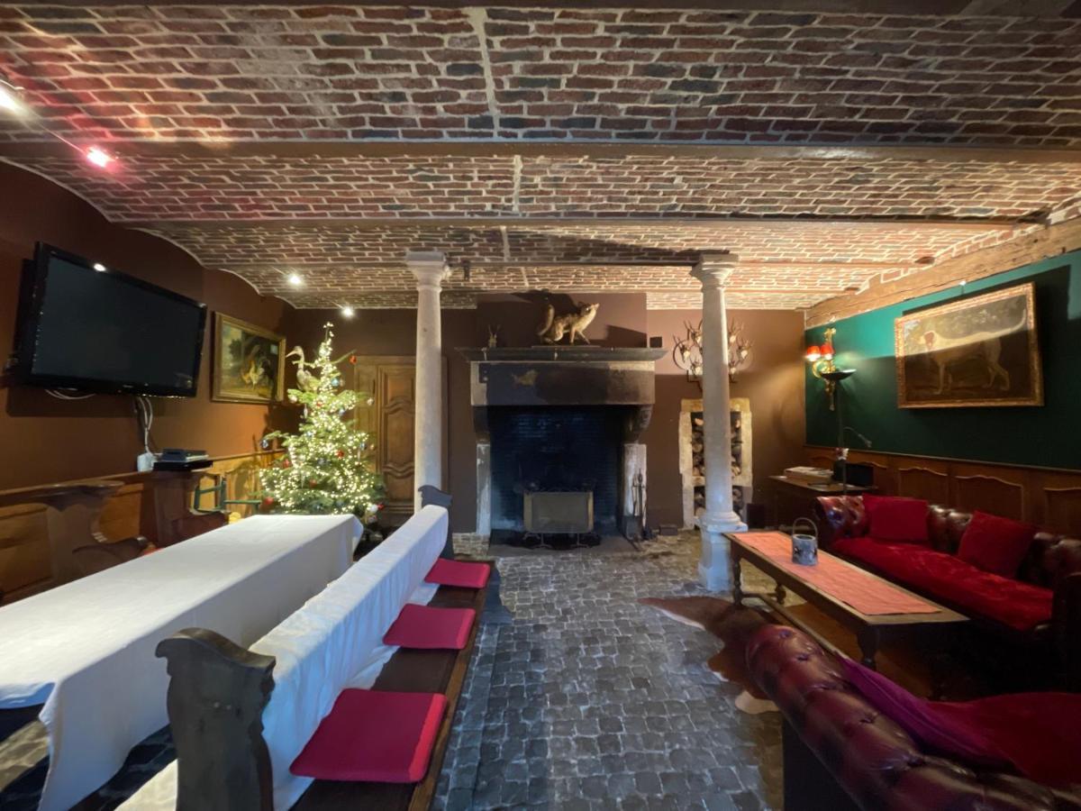 Les Confidences De Messire Sanglier, Stylished Guest Houses Beauraing Exterior foto