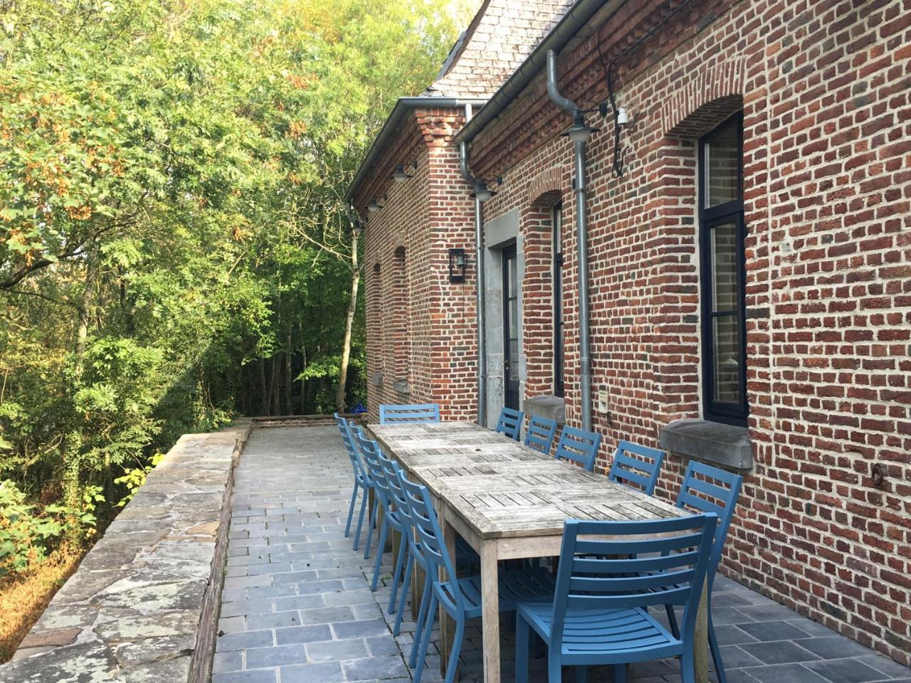 Les Confidences De Messire Sanglier, Stylished Guest Houses Beauraing Exterior foto